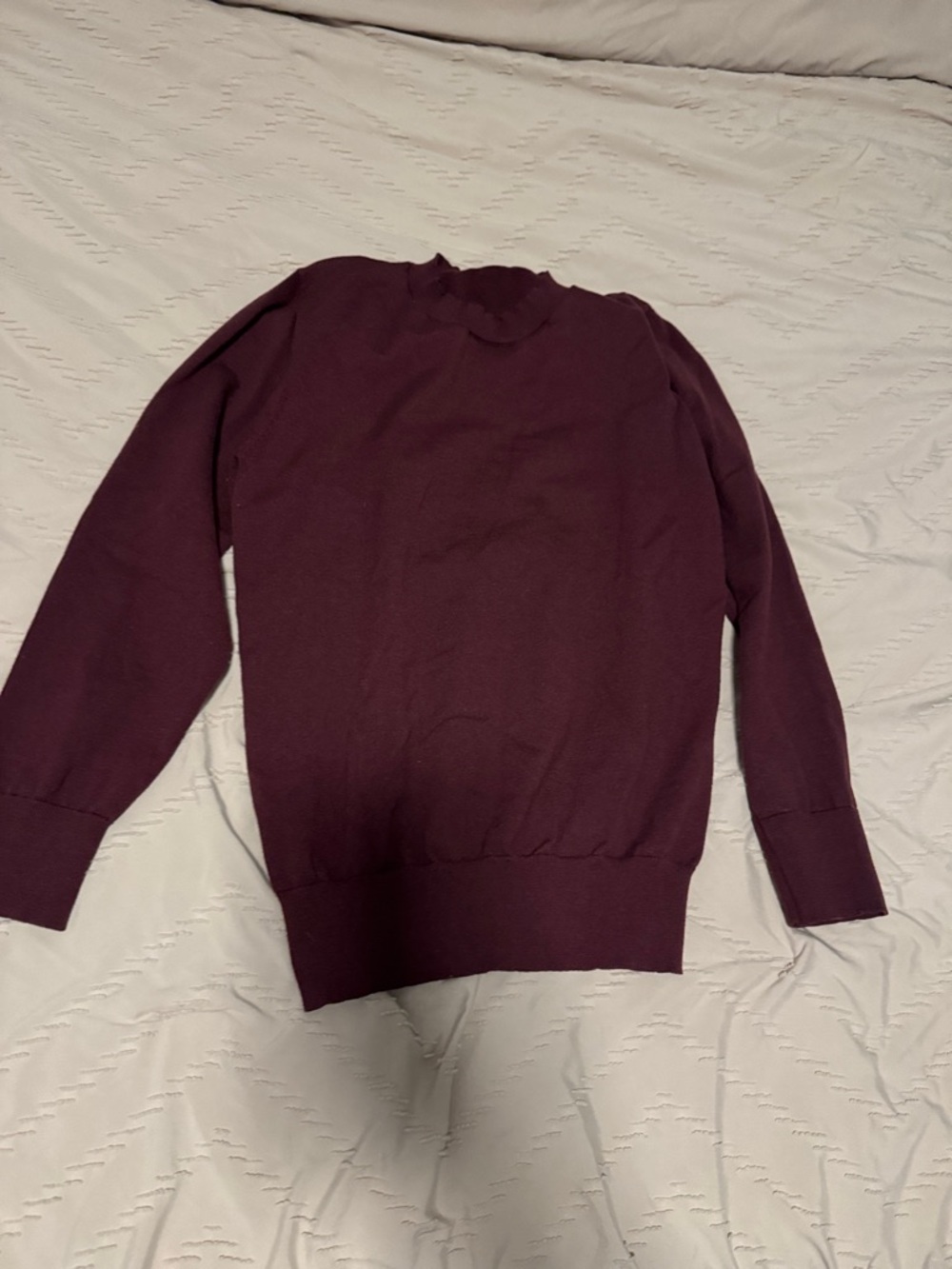 SHEIN Men's Wine Crewneck Sweater
